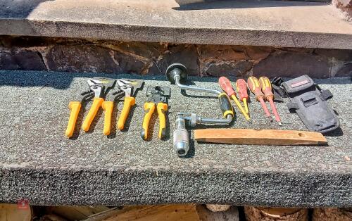 HAND TOOLS