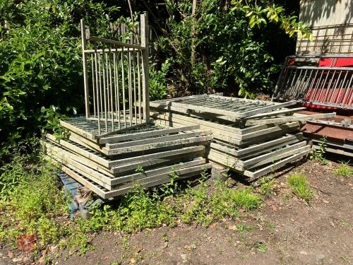 2 PALLETS OF PEDESTRIAN FENCING