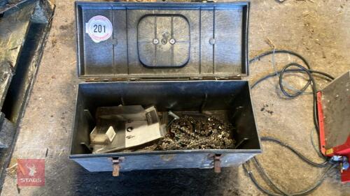 SELECTION OF CHAINSAW SUNDRIES (201)