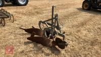 FERGUSON 2 FURROW PLOUGH - 2