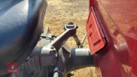 1989 MASSEY FERGUSON 240 2WD TRACTOR - 32