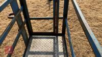 1.6M X 75CM MAN CAGE - 9