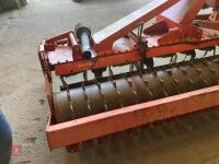 2009 KUHN HR4004 POWER HARROW - 32
