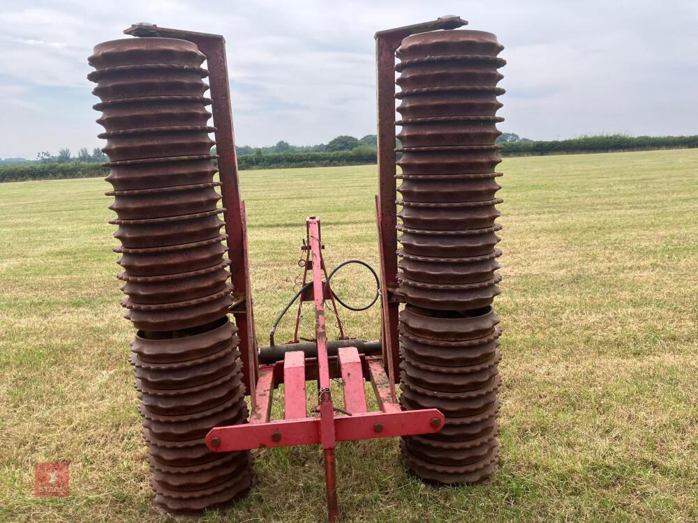 VADERSTAD TV119 CAMBRIDGE ROLLERS