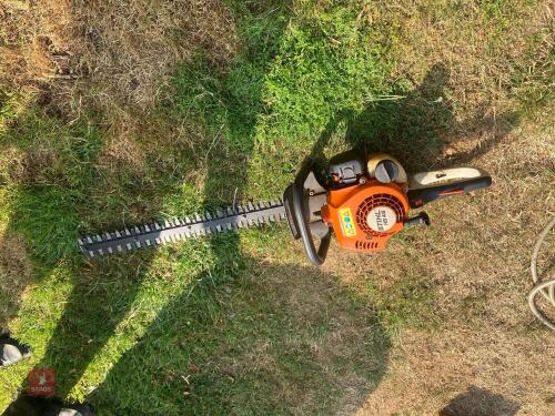 STHIL HS45 HEDGE TRIMMER (S/R)