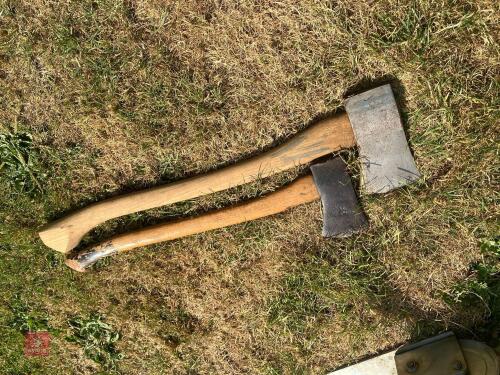 2 AXES