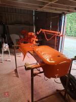1952 ALLIS CHALMERS MODEL B 2WD TRACTOR - 7