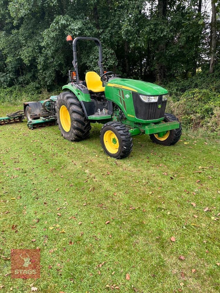 JOHN DEERE 4049M 4WD TRACTOR