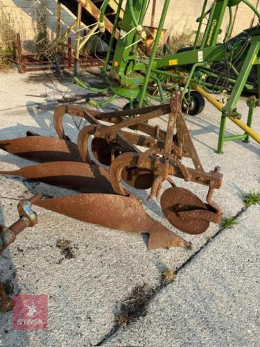 FERGUSON 3 FURROW CONVENTIONAL PLOUGH