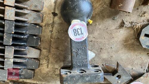 TRAILER BALL HITCH (138)