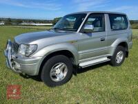2001 TOYOTA LANDCRUISER SWB 4WD - 2