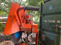 NORTON CLIPPER MAJOR MASONRY SAW - 16