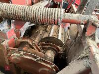 TAARUP TEN-X TRAILED FORAGE HARVESTER - 44