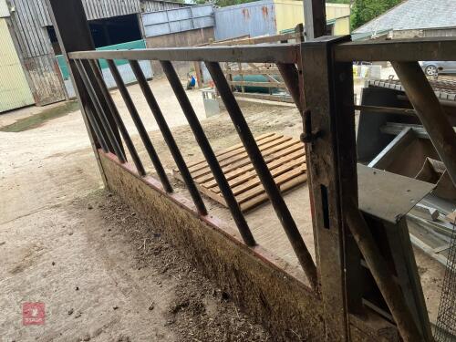 9'4'' FEED BARRIER (2)