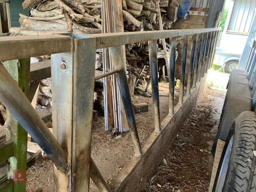 14' 9'' GALVANISED FEED BARRIER (4)