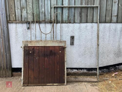 STABLE DOOR & SURROUND