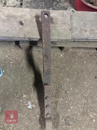 OLD TRACTOR DRAWBAR