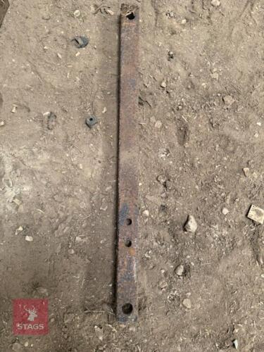 OLD TRACTOR DRAWBAR