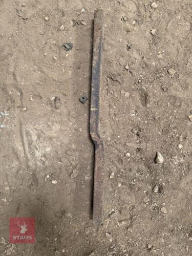 OLD TRACTOR DRAWBAR