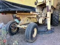NEW HOLLAND 1520 CLAYSON COMBINE - 6