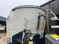 SHELBOURNE REYNOLDS 18 POWER MIX FEEDER - 3