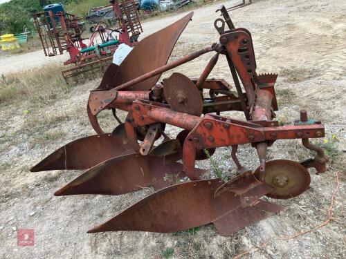 KVERNELAND 3+1 FURROW CONVENTIONAL PLOUG