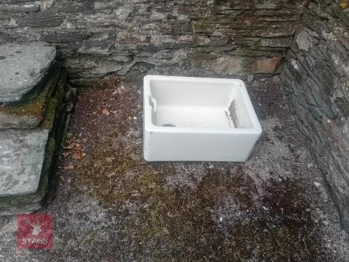 VINTAGE BELFAST SINK