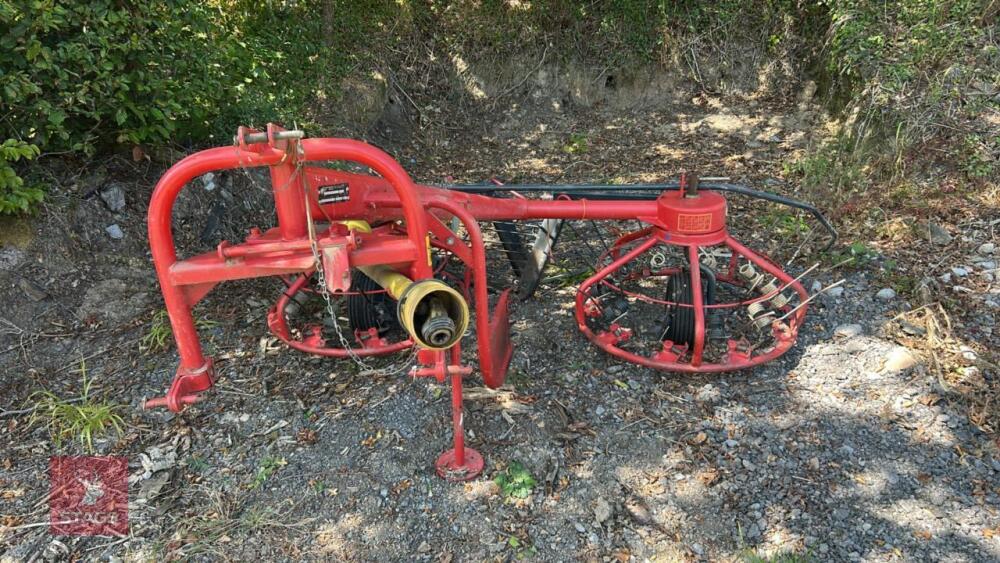 KVERNELAND 300 HAYBOB