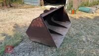 7' LOADER BUCKET - 2