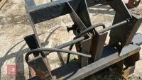 4' 6'' TIMBER/DUNG GRAB - 11