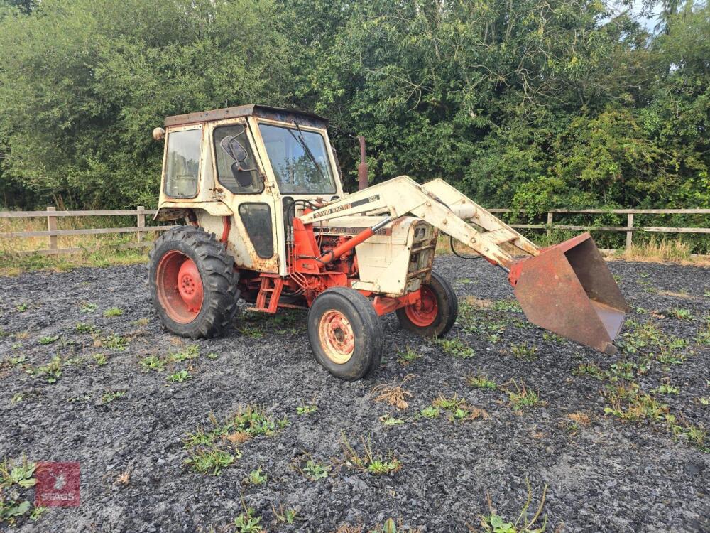 DAVID BROWN 885 2WD TRACTOR & LOADER