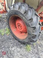 DAVID BROWN 885 2WD TRACTOR & LOADER - 14