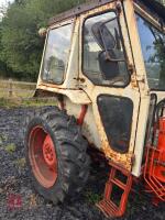 DAVID BROWN 885 2WD TRACTOR & LOADER - 16