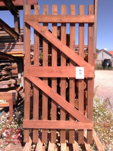 GARDEN GATE SLATTED - SOFTWOOD STAINED