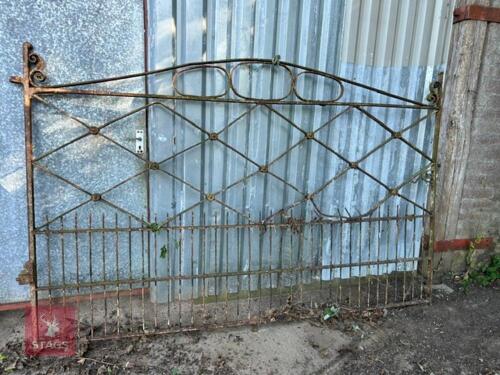 HEAVY DUTY WROUGHT IRON GATE