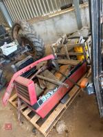 CASE 885XL 4WD TRACTOR (S/R) - 4