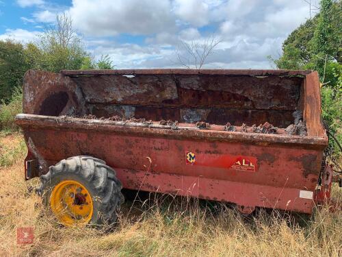 2011 MARSHALL MS90 DUNG SPREADER