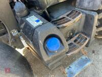 2015 MASSEY FERGUSON 5612 4WD TRACTOR - 11