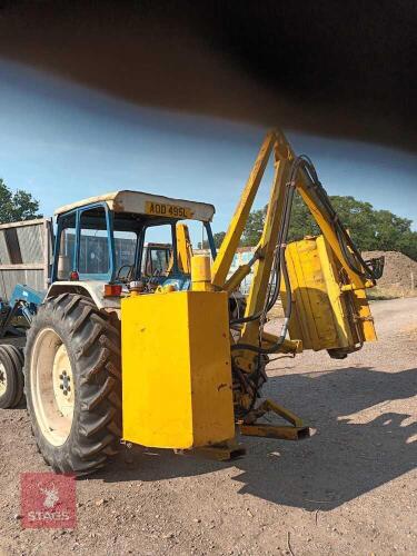 MCCONNEL PA25 HEDGETRIMMER
