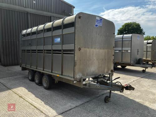 2004 IFOR WILLIAMS 14' LIVESTOCK TRAILER