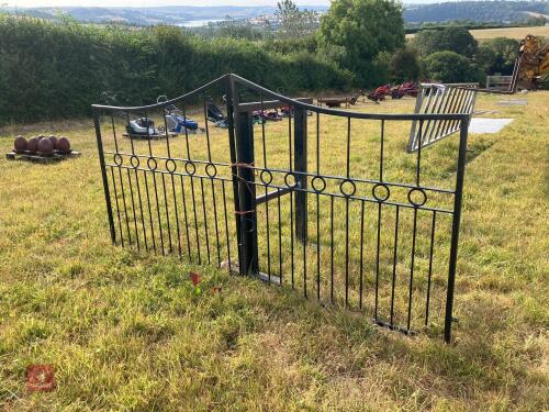 9' 10'' PAIR OF GARDEN GATES