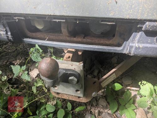 TOW HITCH