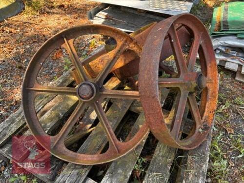 4 IRON WHEELS