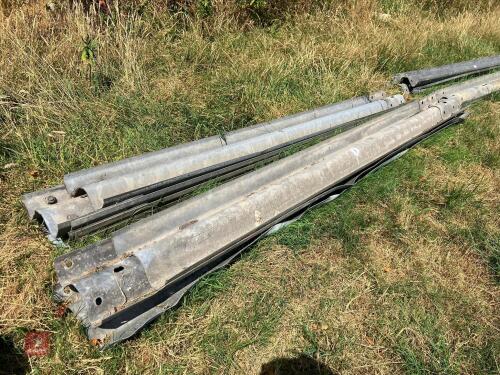 9 MOTORWAY CRASH BARRIERS (5)