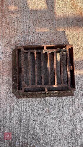 325MM X 400MM DRAIN COVER/GRATE