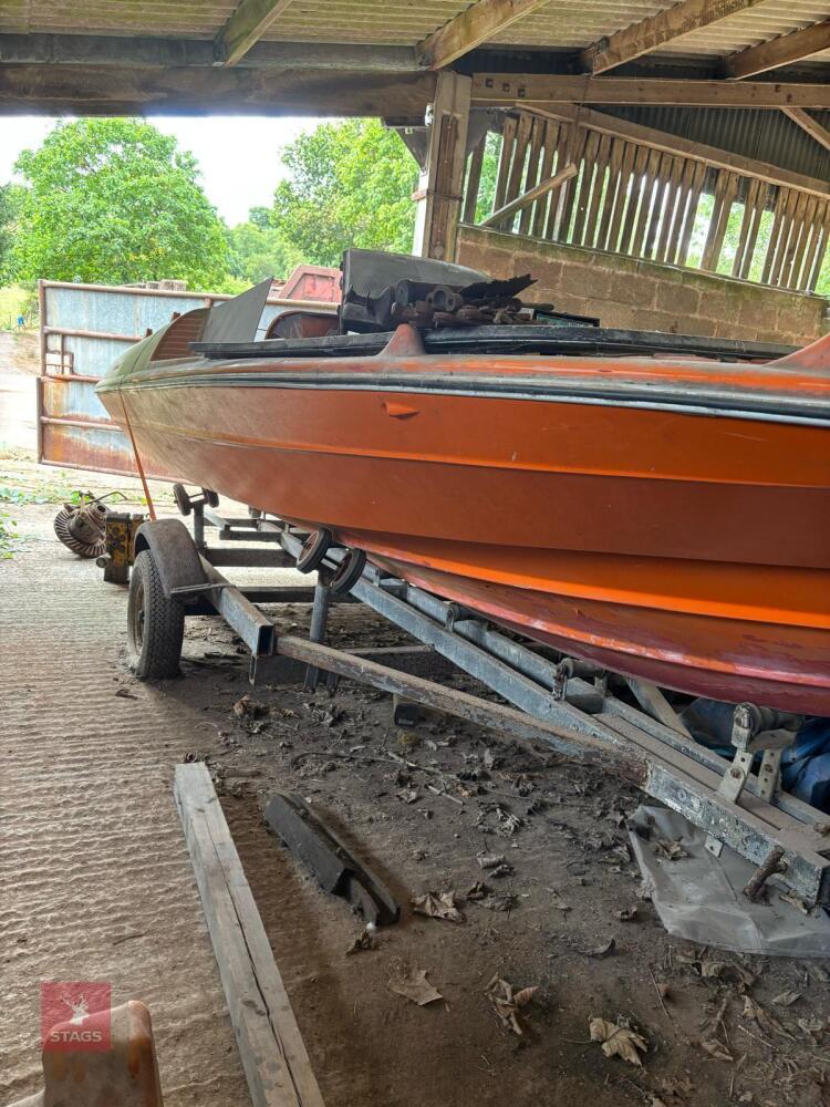 1970'S SPEED BOAT WITH TRAILER (S/R)