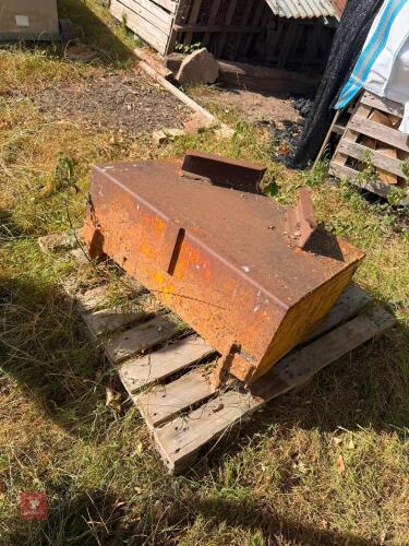 CONCRETE WEIGHT BLOCK