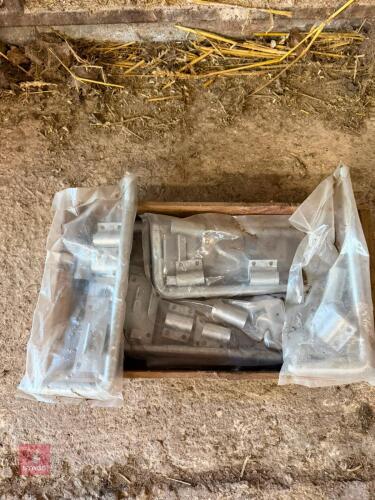 BOX OF GATE DROP PINS