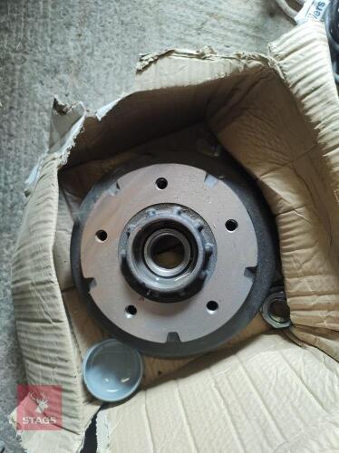 IFOR WILLIAMS HUB/DRUM ASSEMBLY KIT