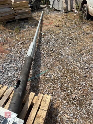 5.8M LONG LIGHTING COLUMN